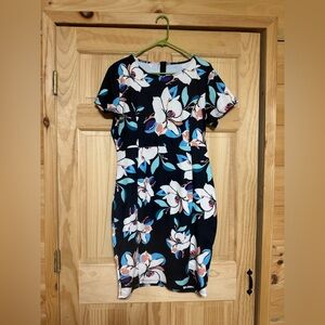 Floral Print Dress - Black and White